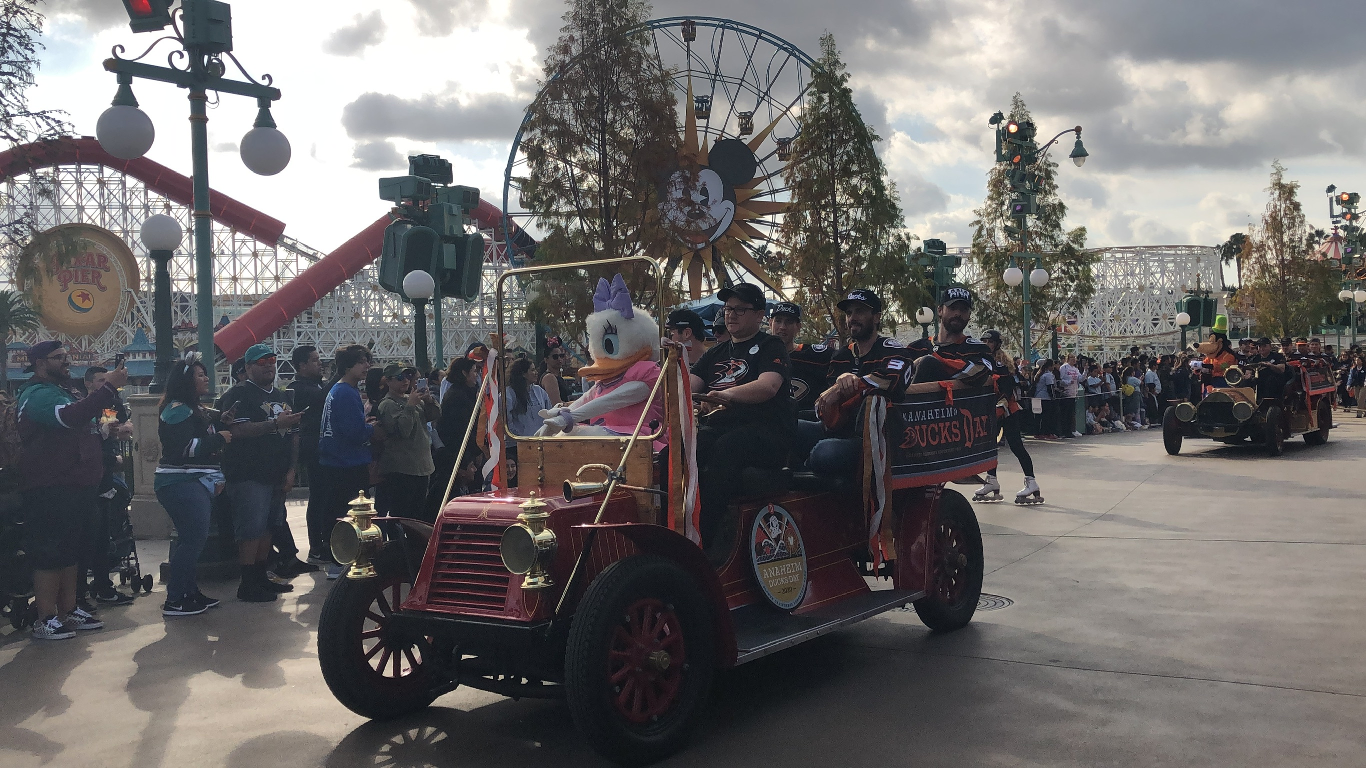 Anaheim Ducks Day Returns to Disneyland in 2020 With Exclusive
