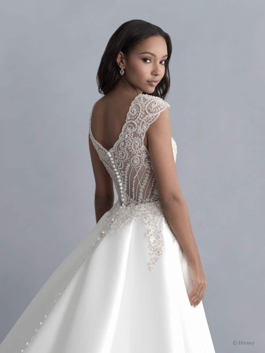 Full Look at New Disney Fairy Tale Weddings Collection of Princess-Inspired  Gowns ~ Daps Magic