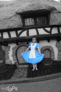 0515_Alice_in_Wonderland_Disneyland_January_10_2014