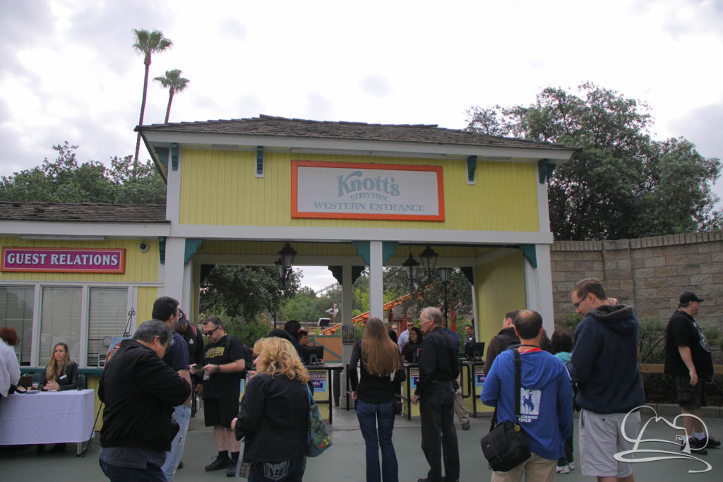 Knott’s Iron Reef Takes Guests Into Undersea Battle