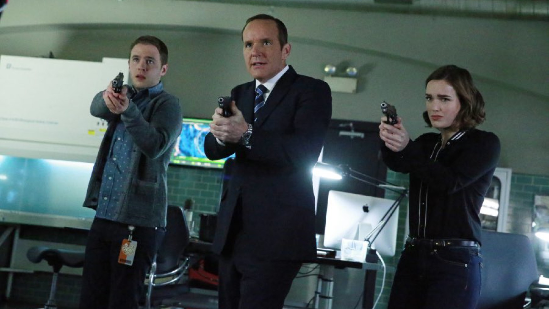 S.O.S. Part 1 / 2: Marvel’s Agents of SHIELD S2E21/22 – Review