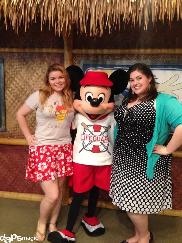Disneyland Resort’s ‘Surf’s Up Breakfast with Mickey & Friends’ Offers Fun Times & Great Food