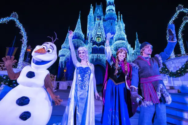 Magic Kingdom’s “A Frozen Holiday Wish” to Stream Live 11/8