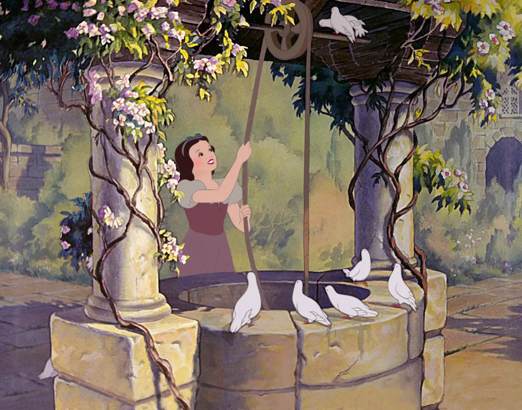 walt disney showcase collection snow white