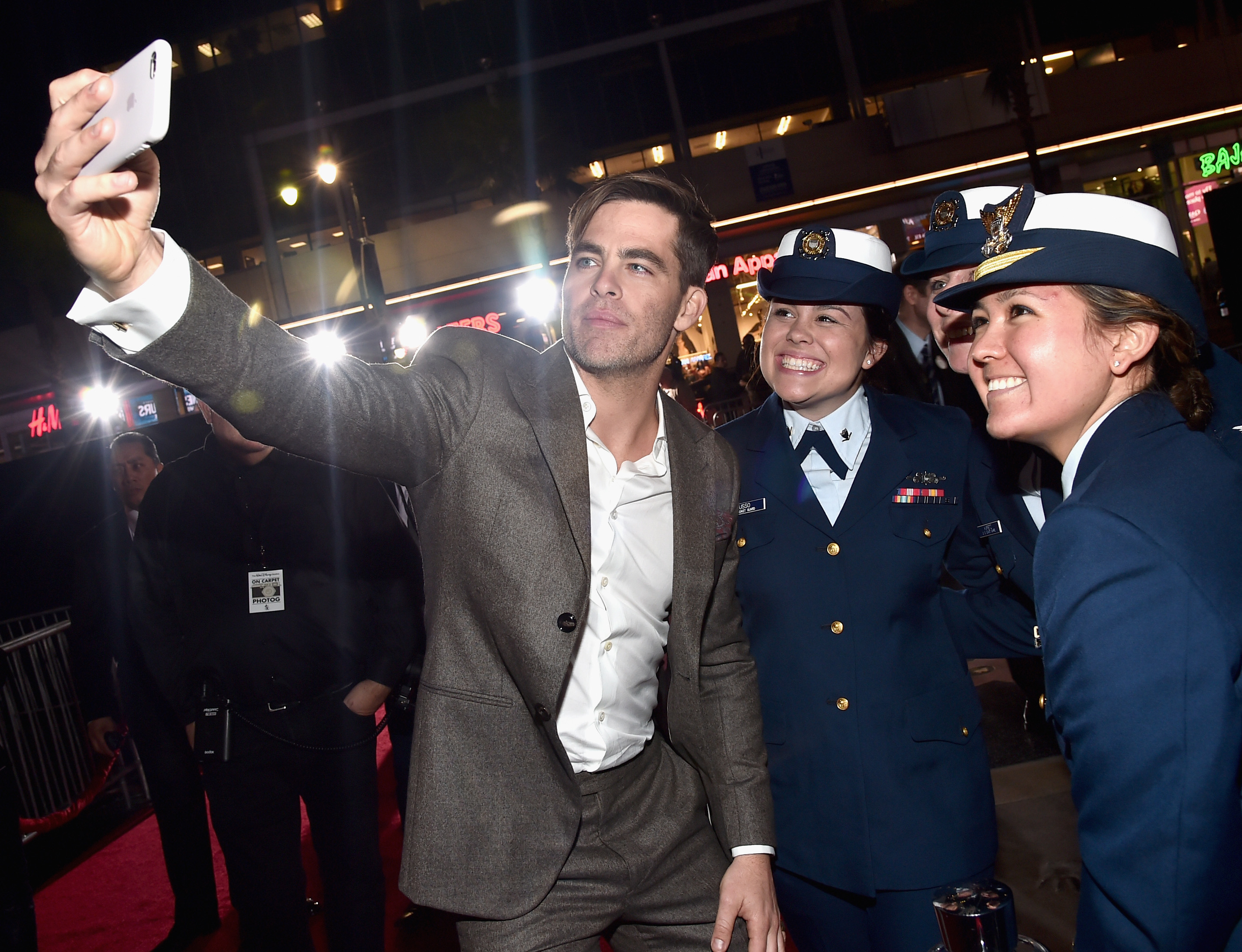 TCL Chinese Theater Holds World Premiere of Disney’s ‘The Finest Hours’