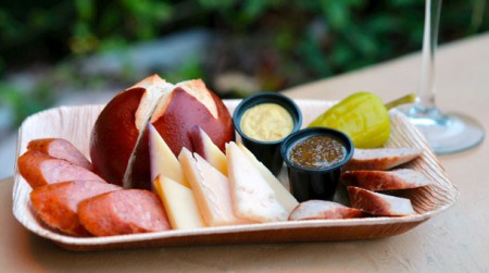 Disneyland Resort Shares Complete Food & Wine Festival “Foodie Guide”
