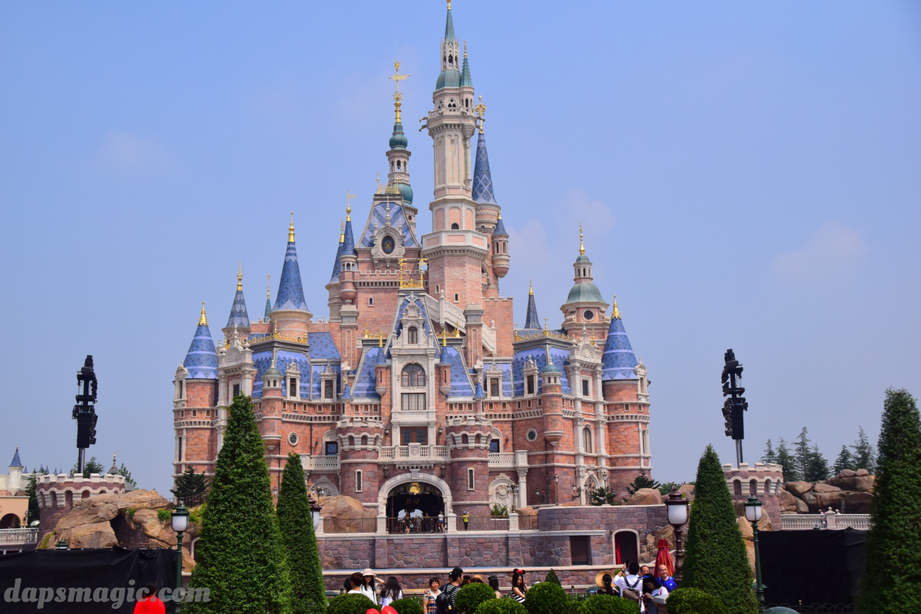 Shanghai Disney Resort Hosts Spectacular One Year Anniversary Celebration With Guests From Across China