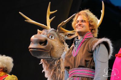 Reindeer(s) Are Better Than People