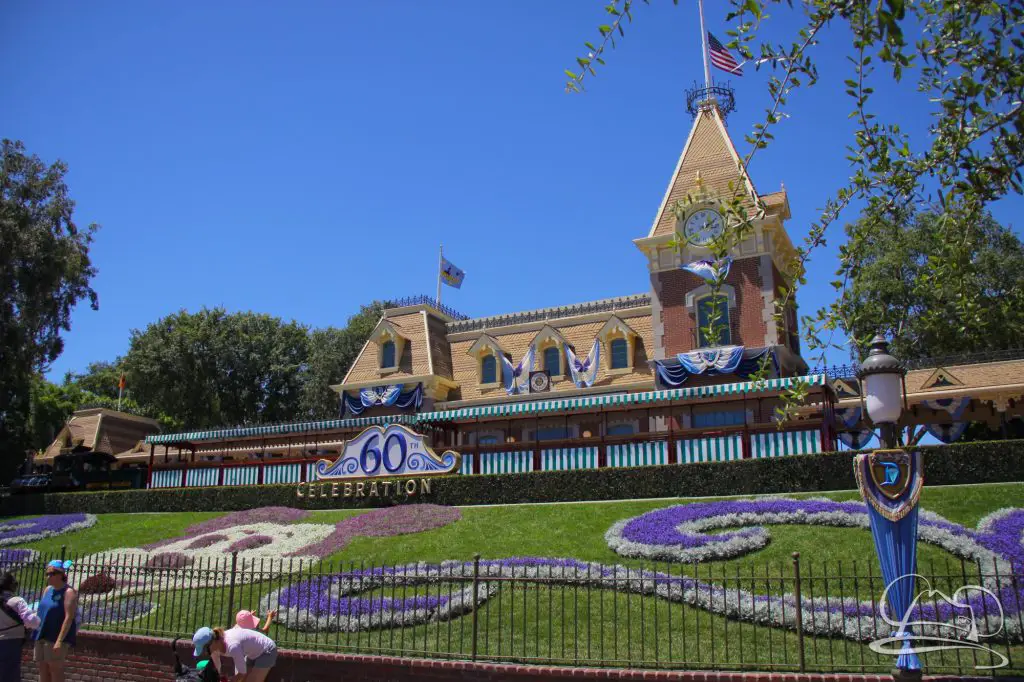 Sunday was an absolutely beautiful day to be at the Disneyland Resort. It wasn't too crowded either!