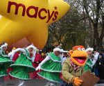 Macy's Parade with The Muppets
