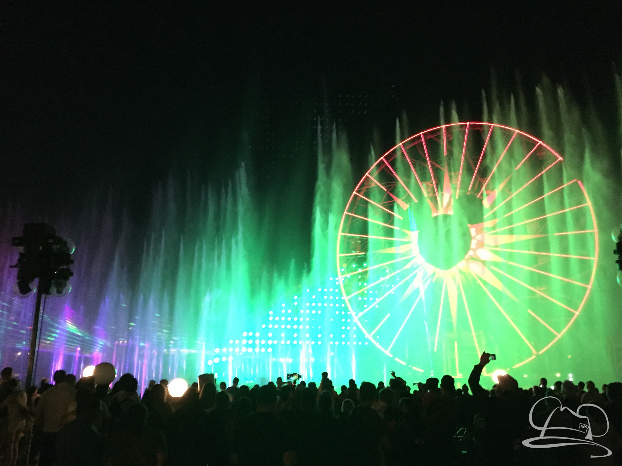 World of Color – Season of Light Brightens Up the Holidays at the Disneyland Resort