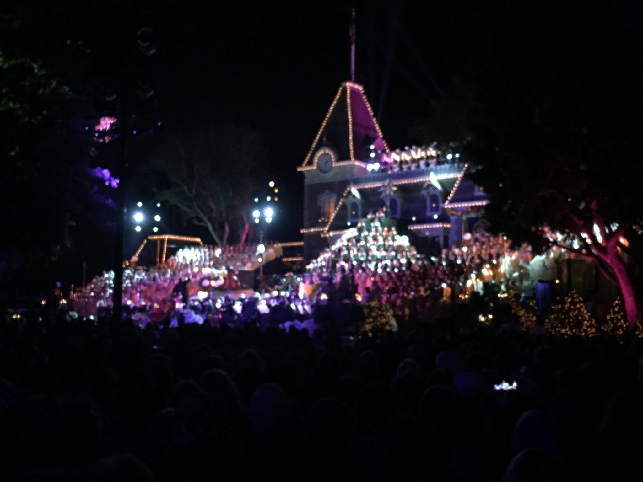 Candlelight Ceremony and Processional Returns to Disneyland Resort with Ginnifer Goodwin