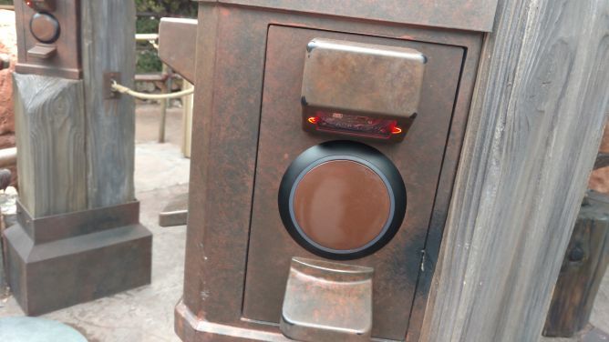 New FastPass Scanners Unveiled at Disneyland