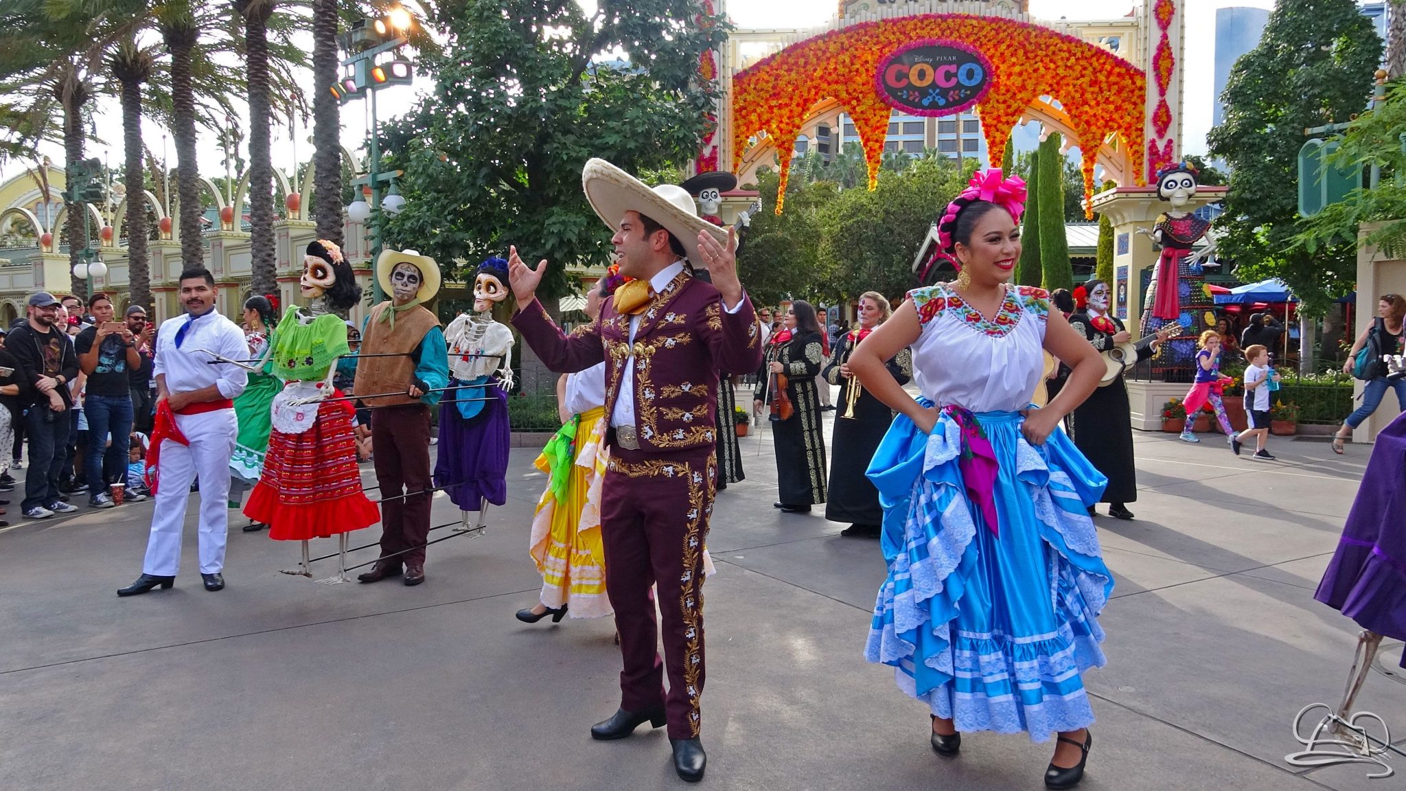 Plaza de la Familia Celebrates Family in Disney California Adventure
