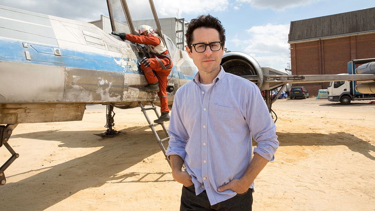 Star Wars: Episode IX Has a Writer and Director: J.J. Abrams
