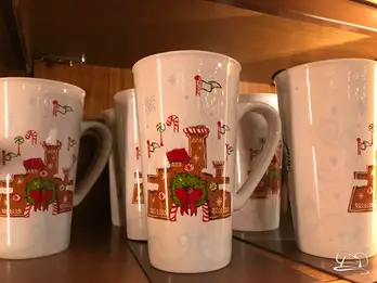 Starbucks 2017 Holiday Cups Have Arrived