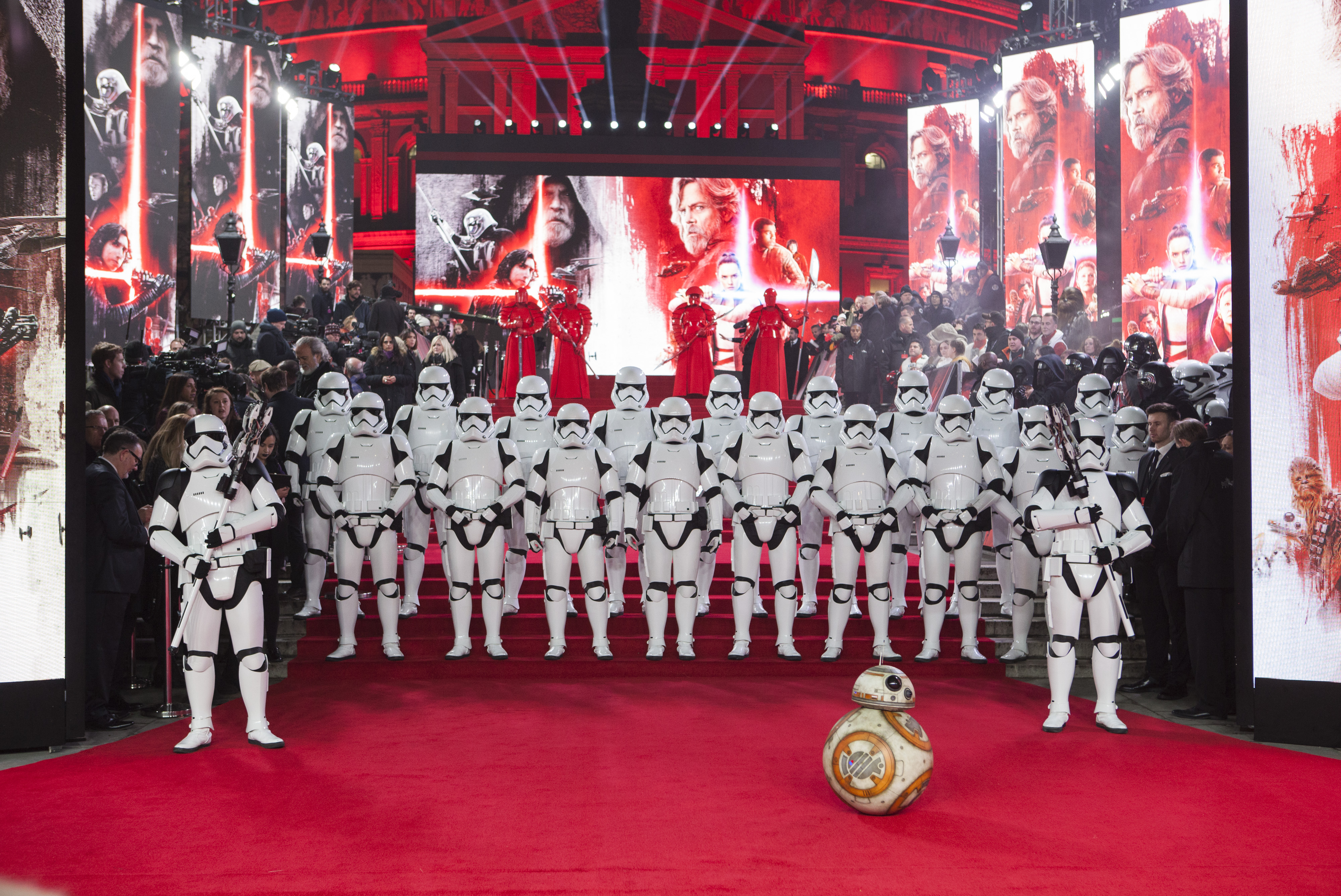 Photo Gallery – Star Wars: The Last Jedi European Premiere
