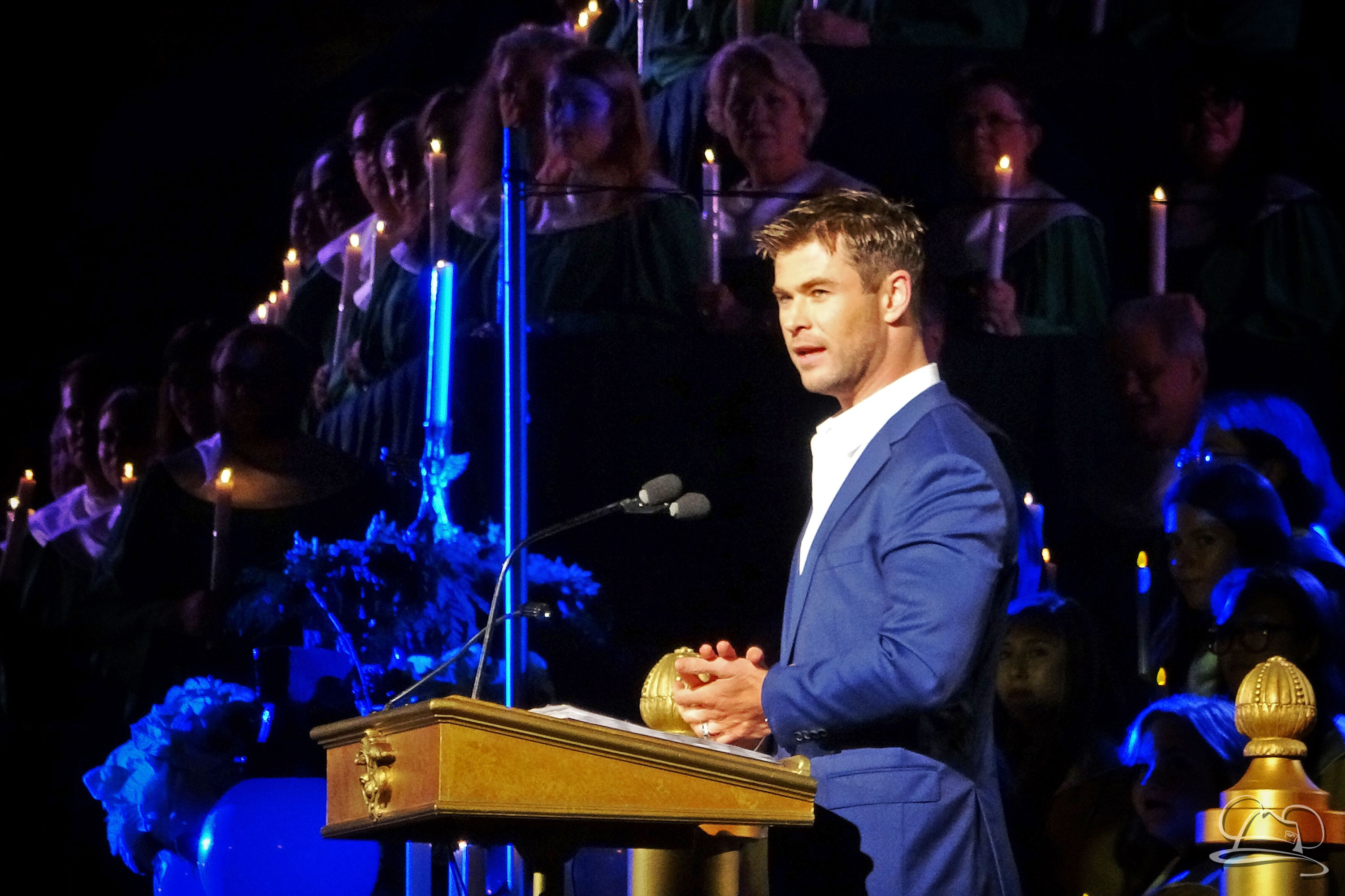 Chris Hemsworth Narrating Disneyland's Candlelight Processional and Ceremony