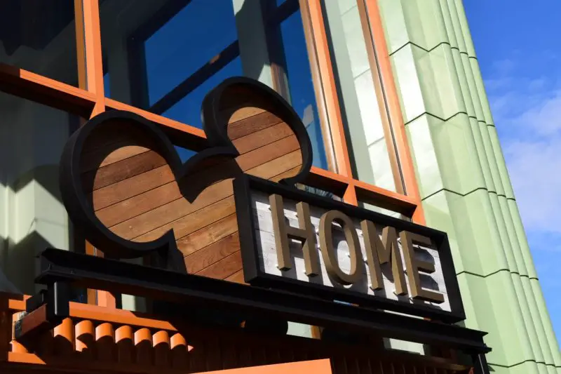 Disney Home Store Grand Opening Ceremony and Look Inside Daps Magic