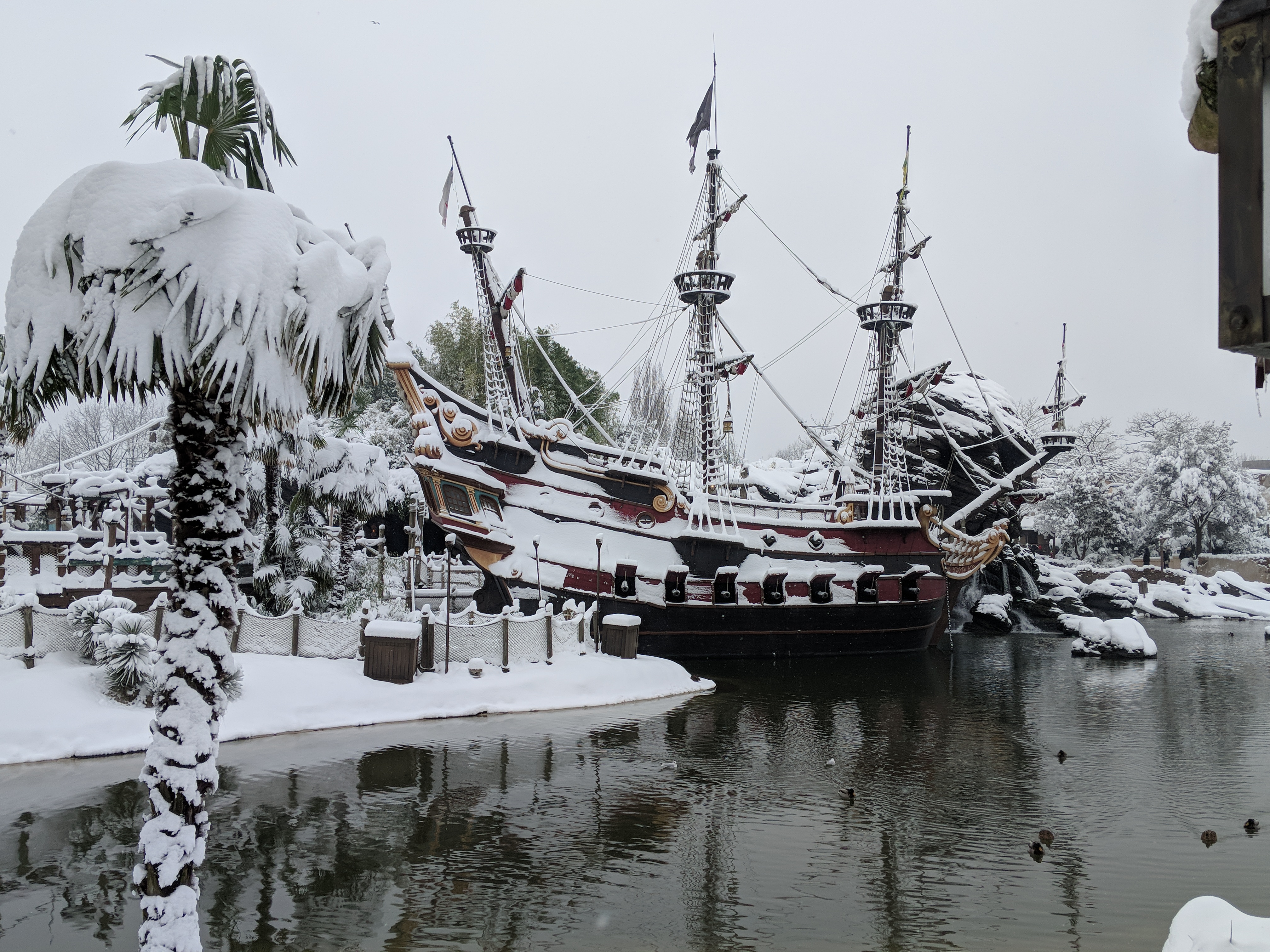 Snow Falls on Disneyland Paris
