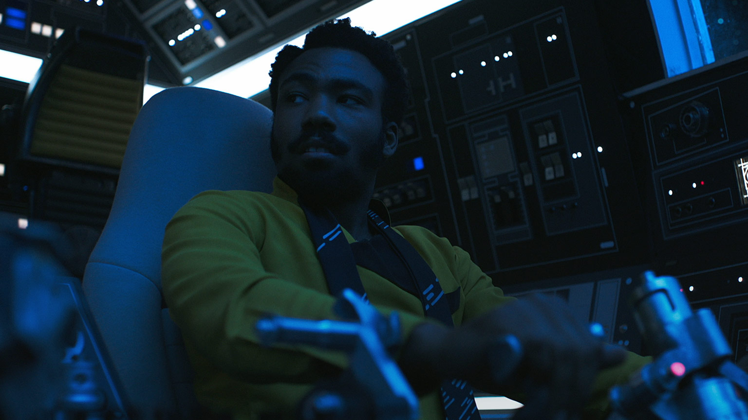 Solo: A Star Wars Story Clip is All About Risk!