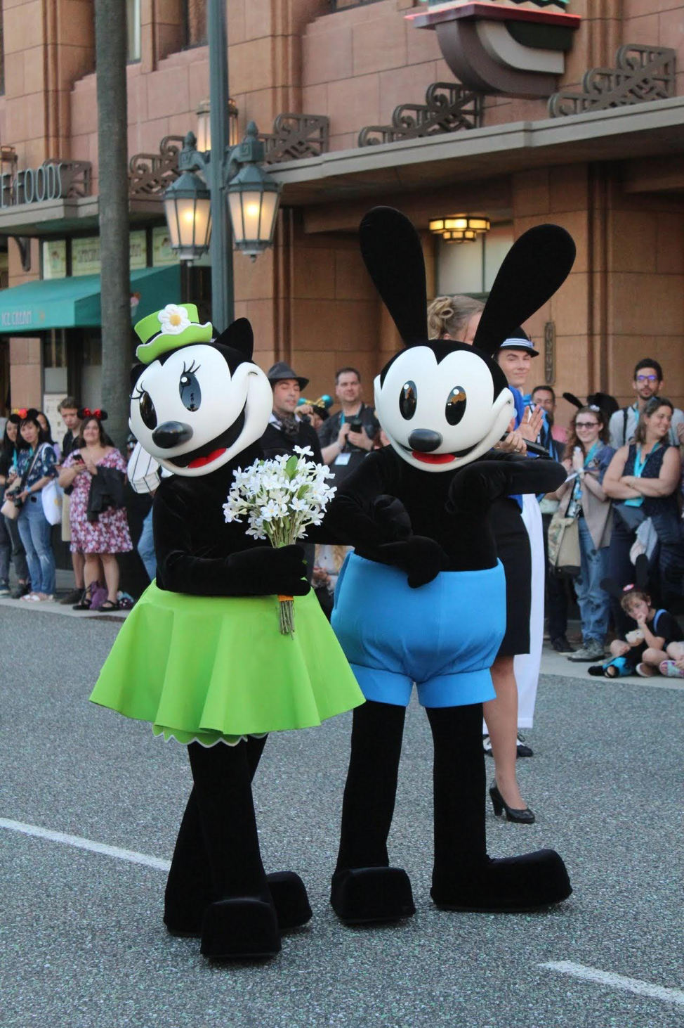 Disney FanDaze - Oswald & Ortensia