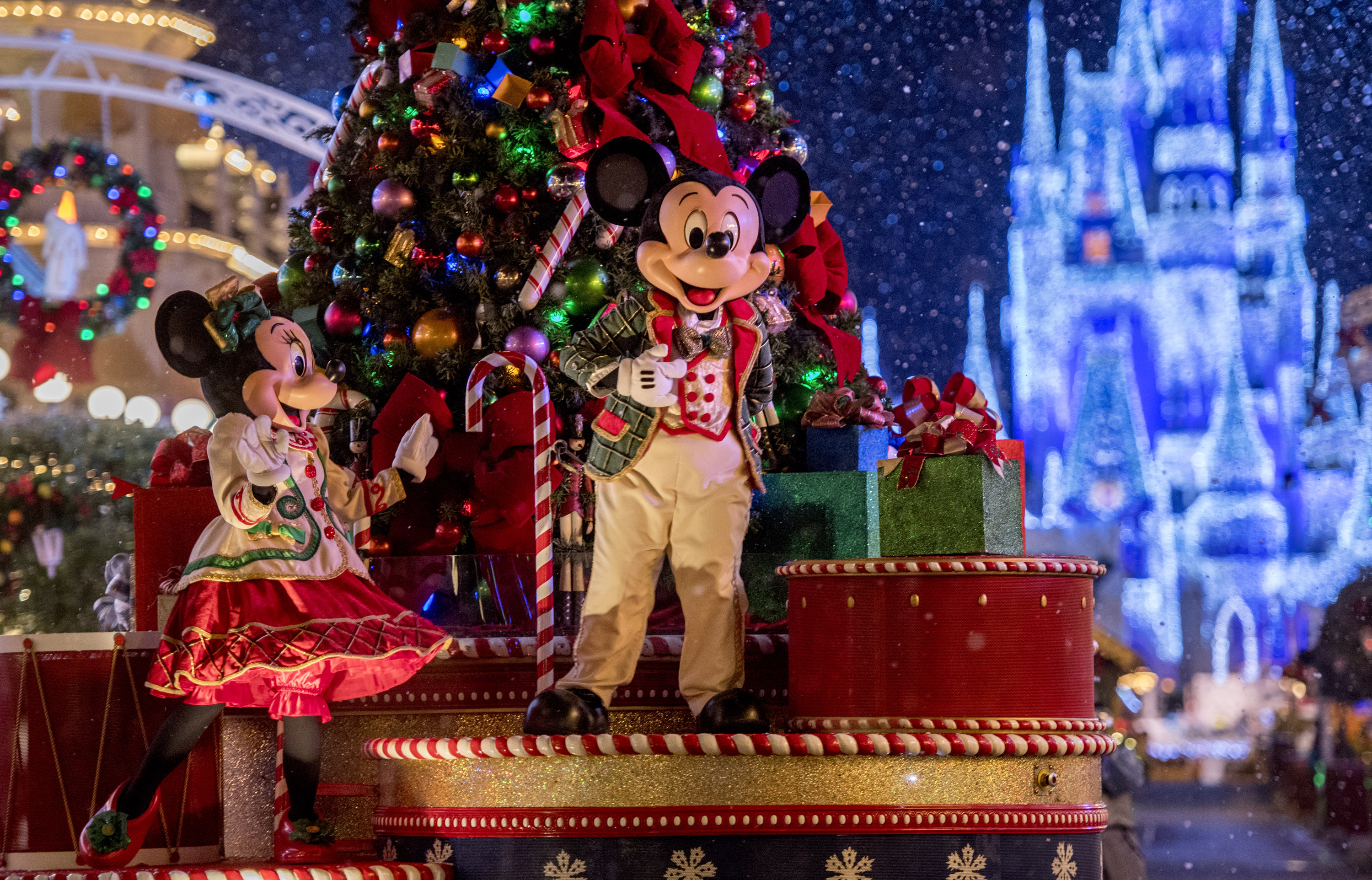 Experience the Spirit of the Season at Mickey’s Very Merry Christmas Party at Magic Kingdom Park