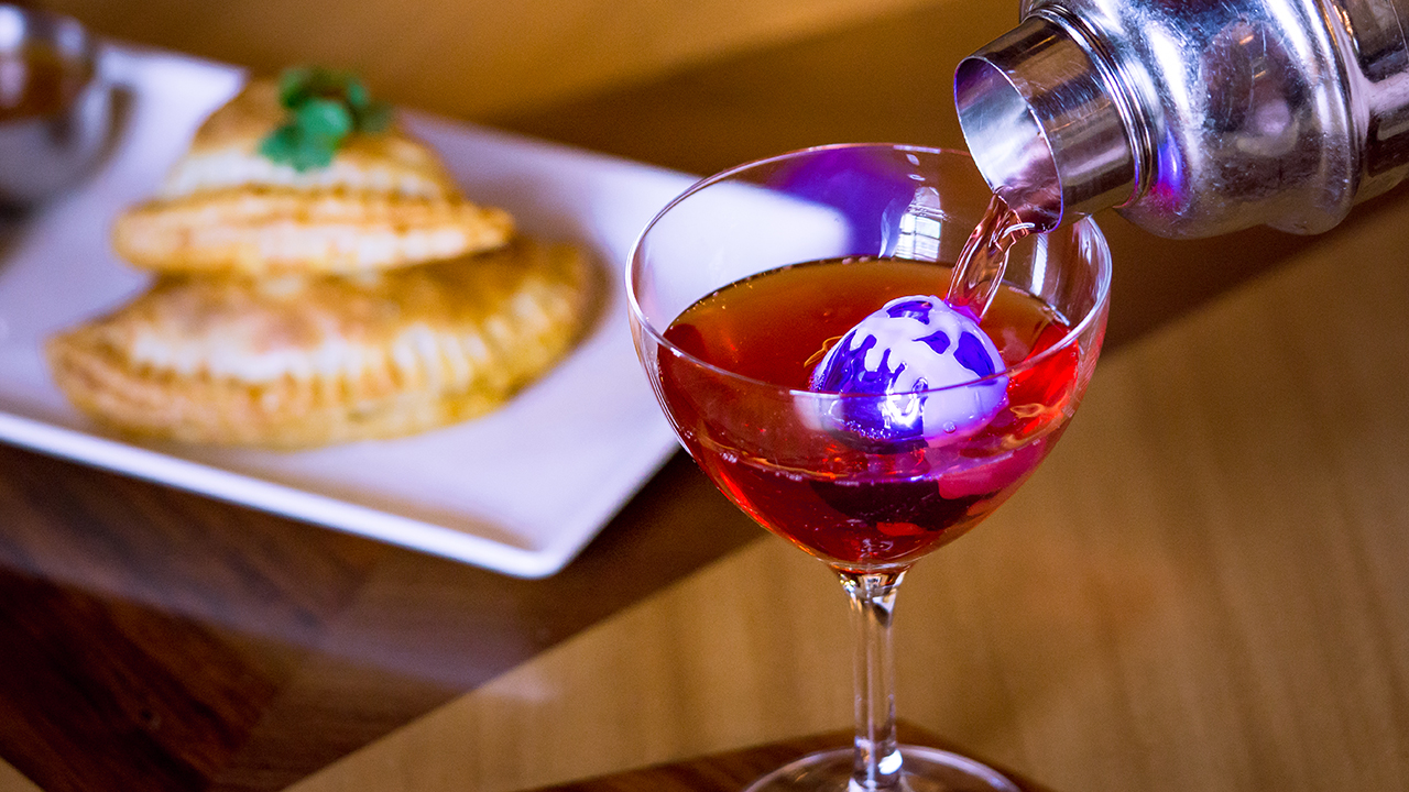 Celebrate the Spookiest Time of Year With an Adult Poison Apple-tini You can Make at Home