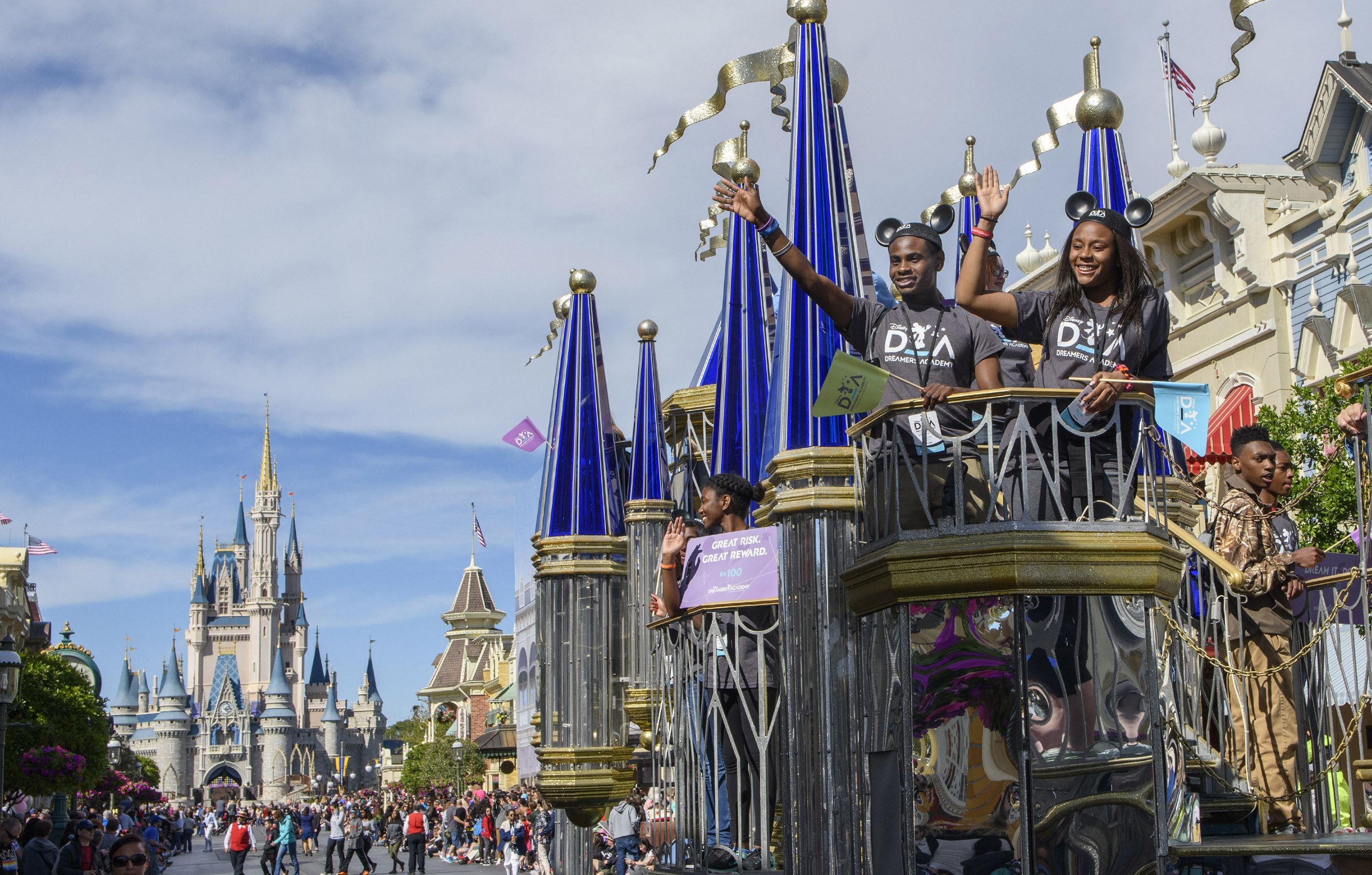 Deadline Approaching Soon to Apply for Disney Dreamers Academy at Walt Disney World Resort