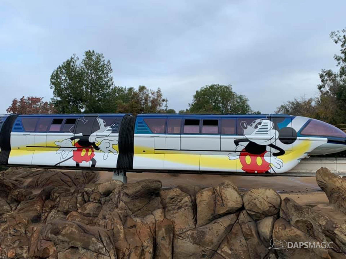 Monorail Blue Debuts New Mickey Mouse Look at the Disneyland Resort