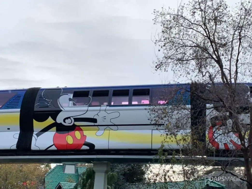 Monorail Blue Debuts New Mickey Mouse Look at the Disneyland Resort