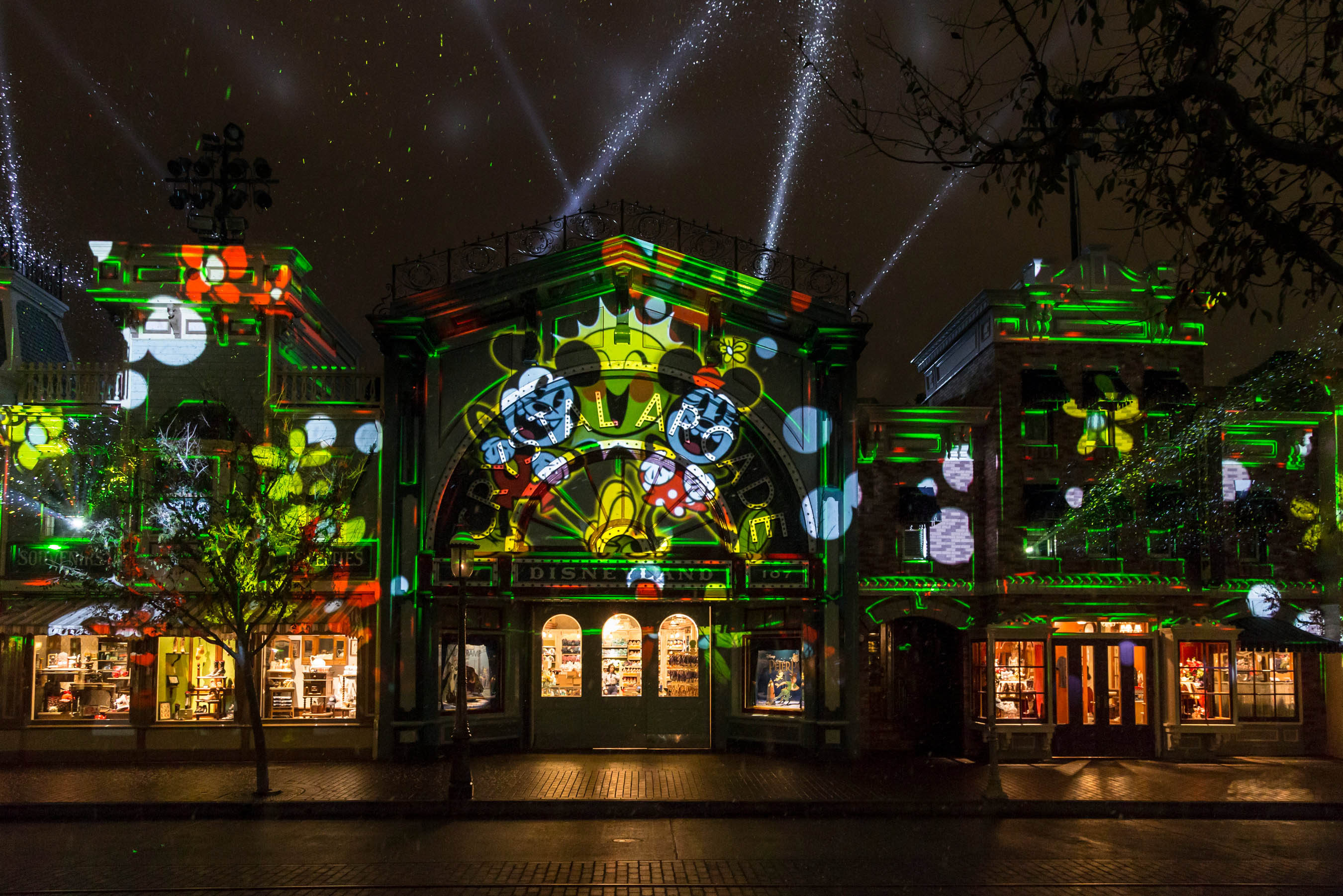 ‘Mickey’s Mix Magic’ Debuts at the Disneyland Resort For Mickey and Minnie Celebration on January 18