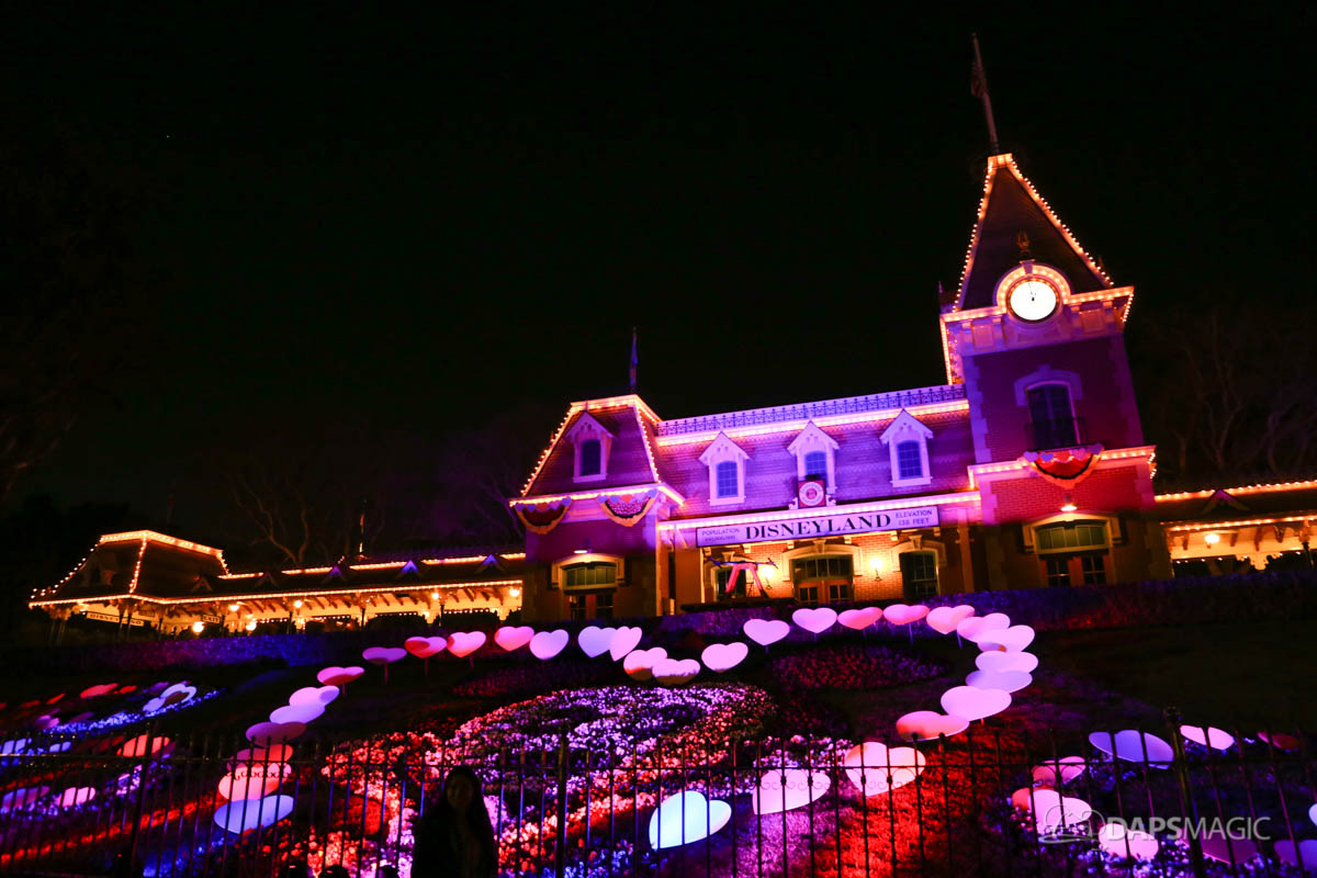 Disneyland After Dark Sweethearts' Nite DAPS MAGIC