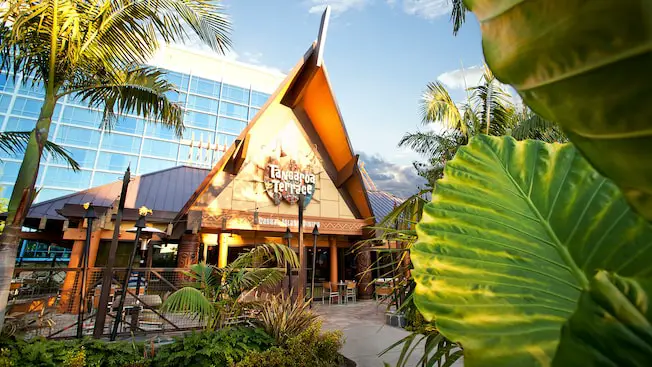 Tangaroa Terrace Tropical Bar and Grill Reopens to Guests at the Disneyland Hotel