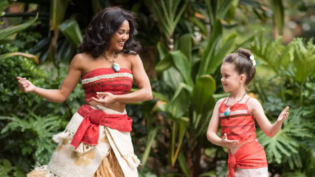 Painted Sky: HI Style Studio Opens for Magical Makeovers at Aulani, A Disney Resort & Spa