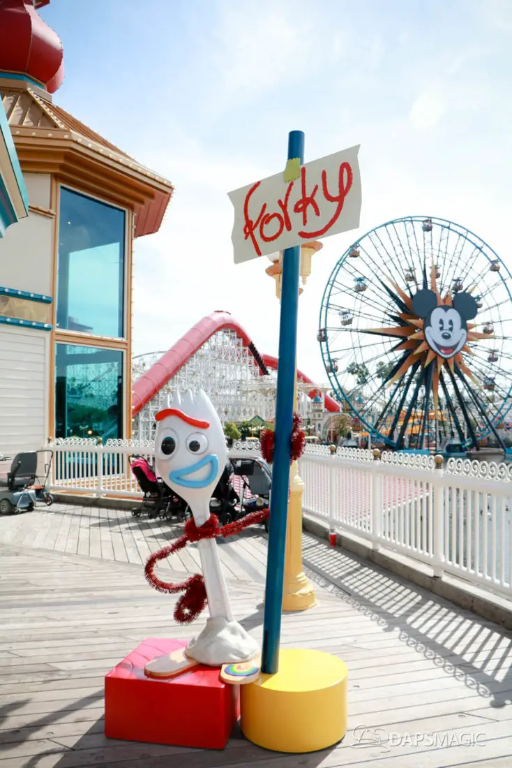 forky disneyland