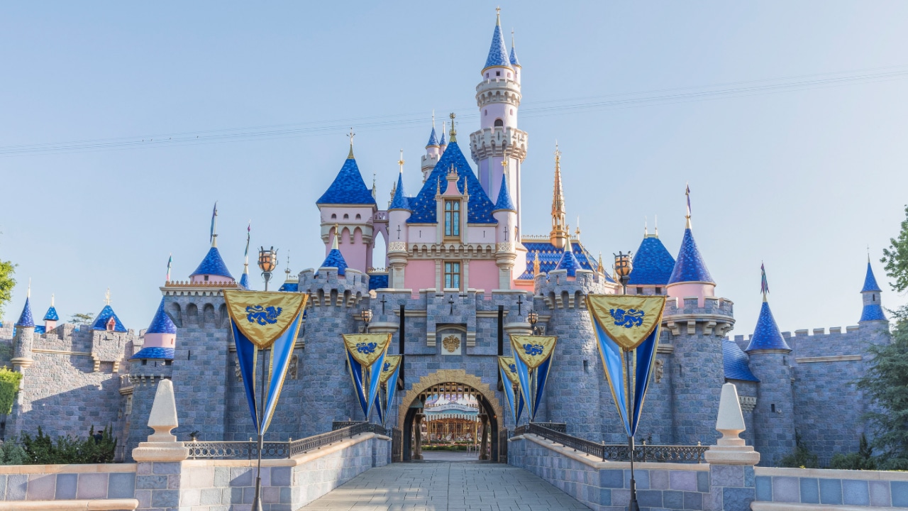 California Says Disneyland and Other Theme Parks Could Open in Stage 3 [Updated]