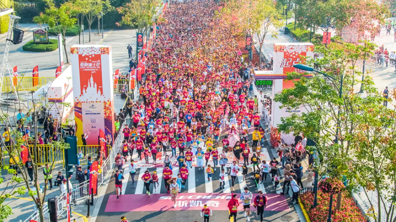 On Your Mark, Get Set, Go! The 2019 Autumn Disney Inspiration Run Gets off to a Flying Start