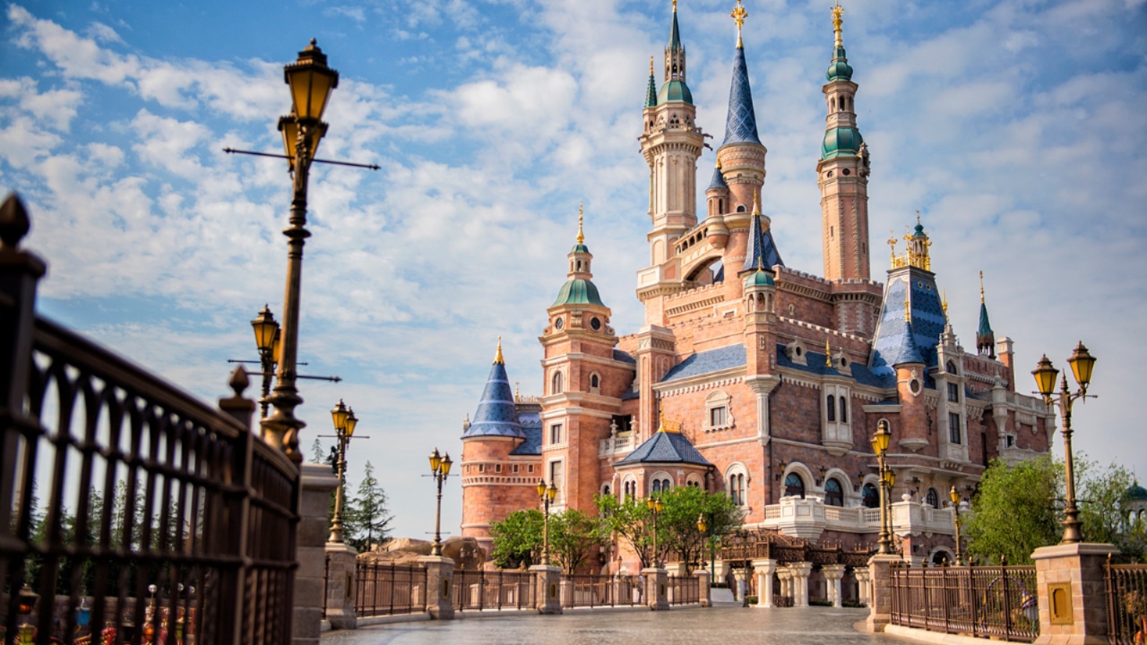 Shanghai Disneyland Park Capacity Increasing to 50%