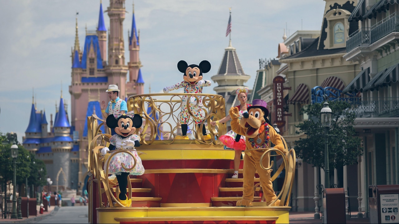 Magic Kingdom Shares Disney Magic with Cavalcades and Character Viewpoints
