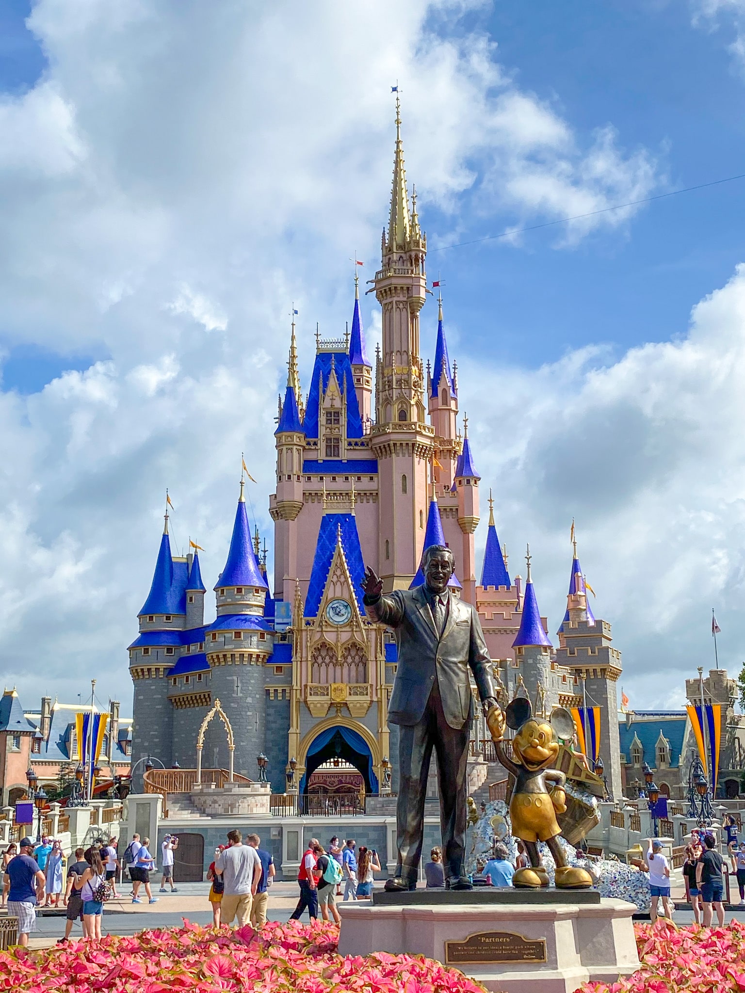 With Magic Kingdom Reopening, Guests Get Up Close Look at Newly Painted