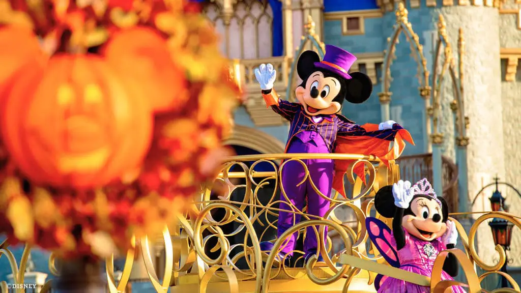 Halloween Entertainment at Walt Disney World Resort - Featured Image