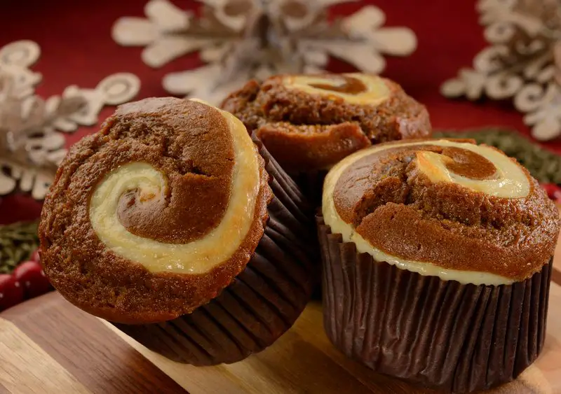 Gingerbread-Cream Cheese Muffin - GEEK EATS Disney Recipe