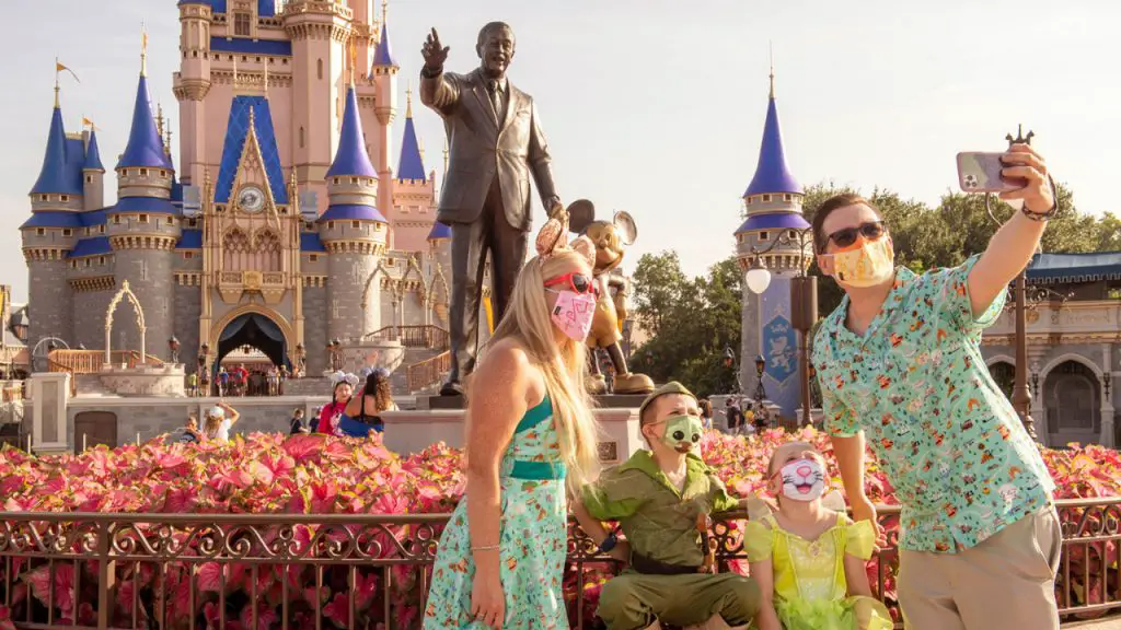 Walt Disney World Face Coverings - Featured Image