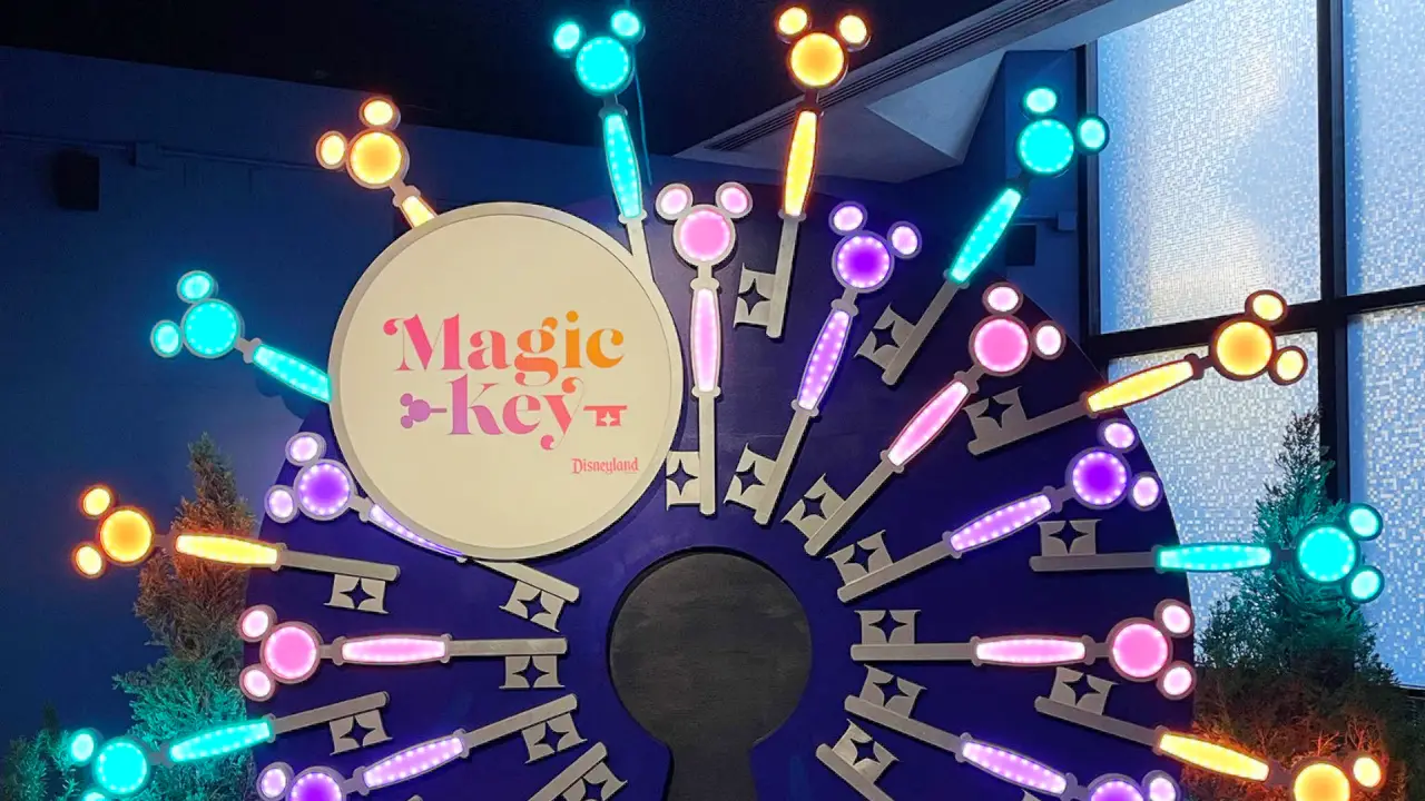 Magic Key Lounge Now Open in Tomorrowland at Disneyland