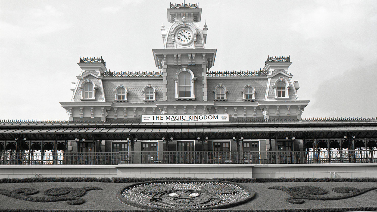 Step in Time! A Visit to Magic Kingdom Park as It Was in October 1971