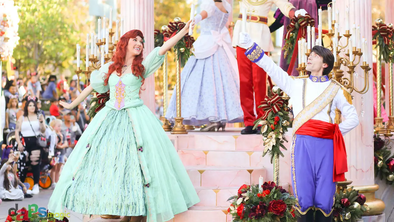 A Christmas Fantasy Parade Adds Extra Magic to Holidays at Disneyland!