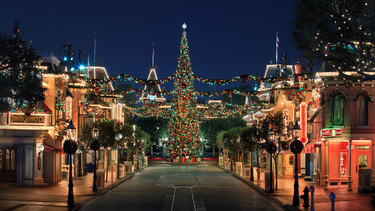 Disneyland Resort Celebrates the Holidays with Beloved Traditions and Diverse Cultural Festivities at Disneyland and Disney California Adventure Parks, Nov. 12, 2021-Jan. 9, 2022