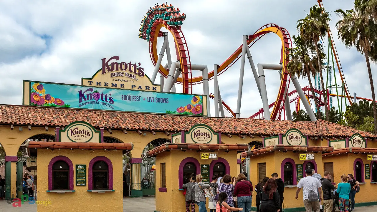 Knott’s Berry Farm Updates New Chaperone Policy