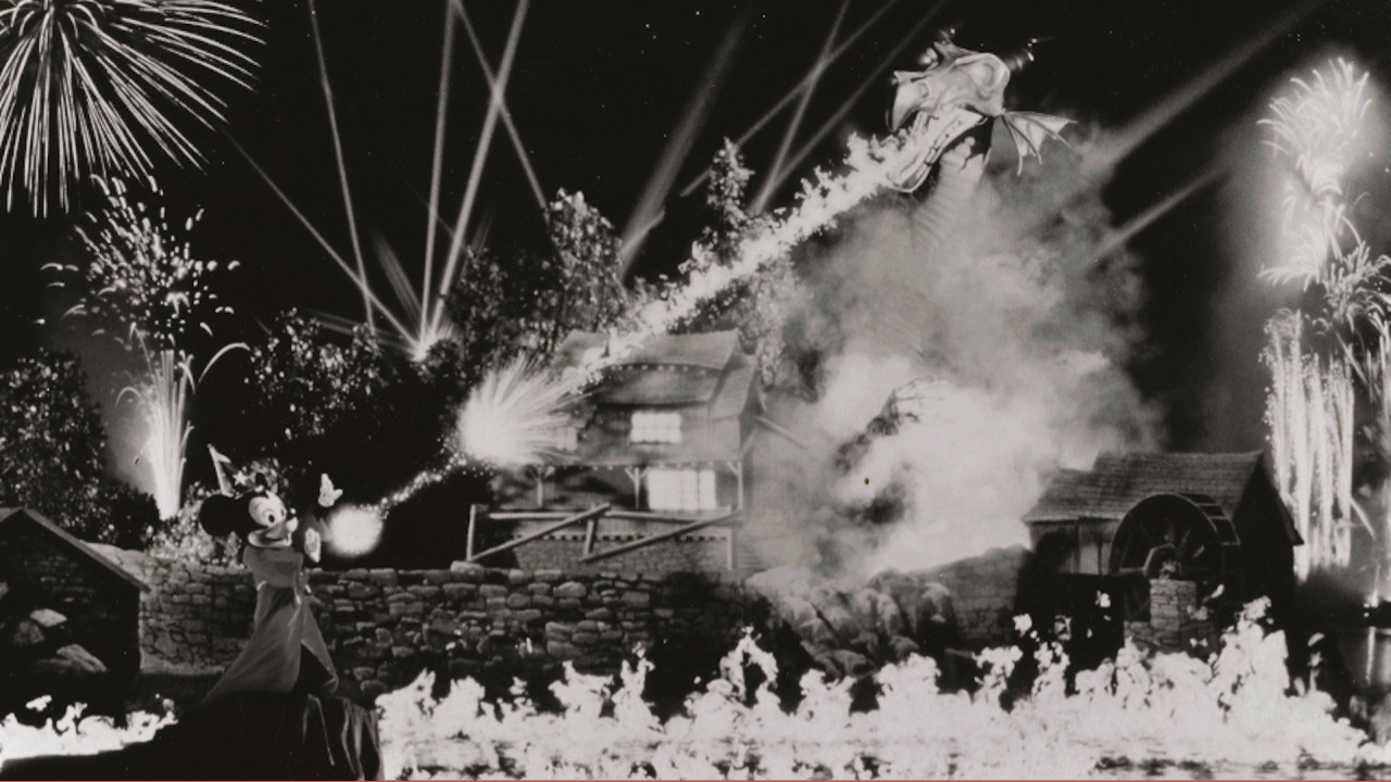What’s a Fantasmic? – 30 Years Ago at Disneyland
